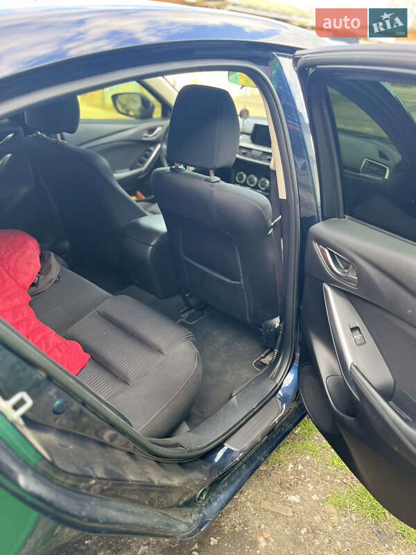 Седан Mazda 6 2015 в Нікополі
