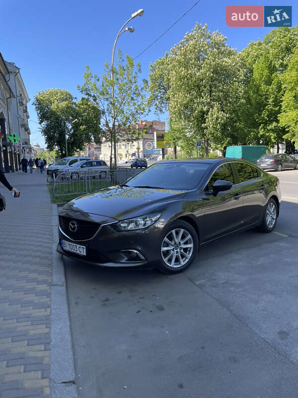 Седан Mazda 6 2015 в Полтаві