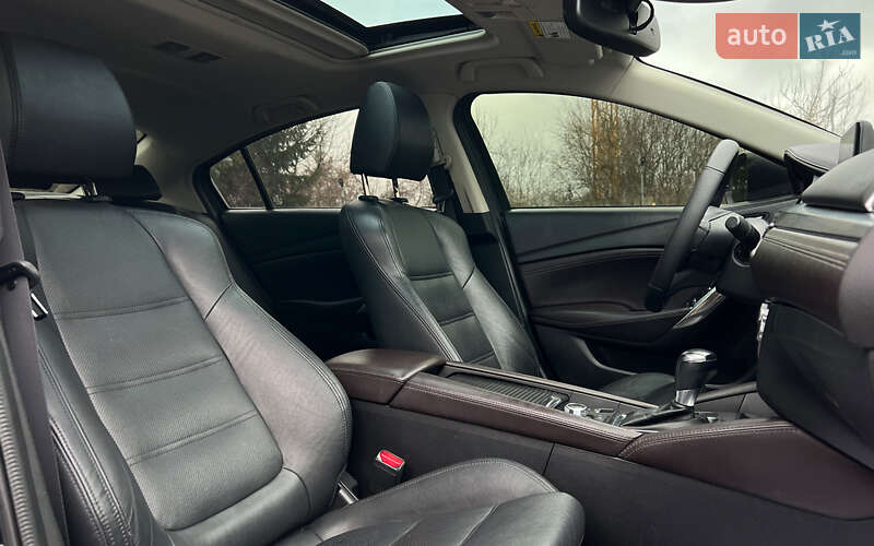 Седан Mazda 6 2017 в Львові