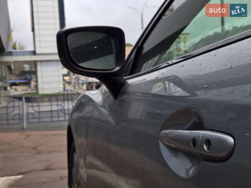 Седан Mazda 6 2016 в Киеве
