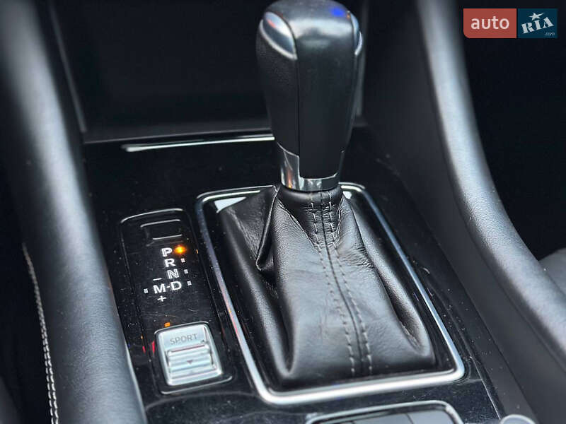 Седан Mazda 6 2018 в Дніпрі