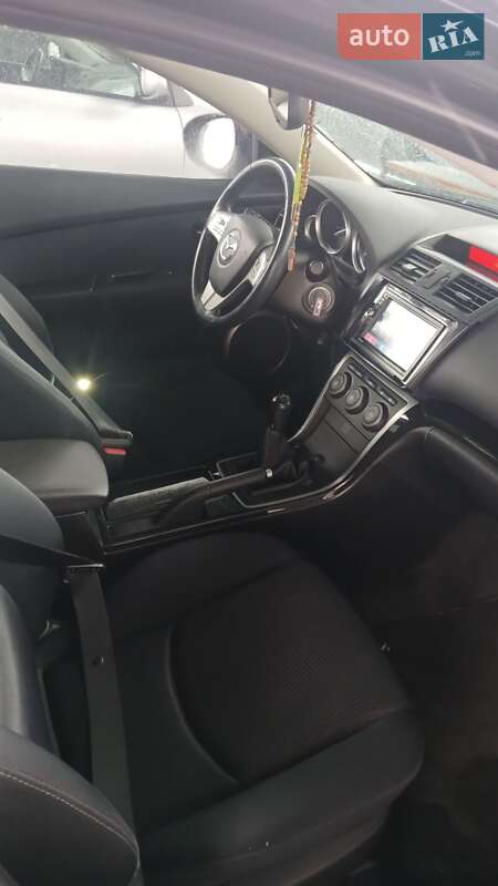 Универсал Mazda 6 2008 в Полонном