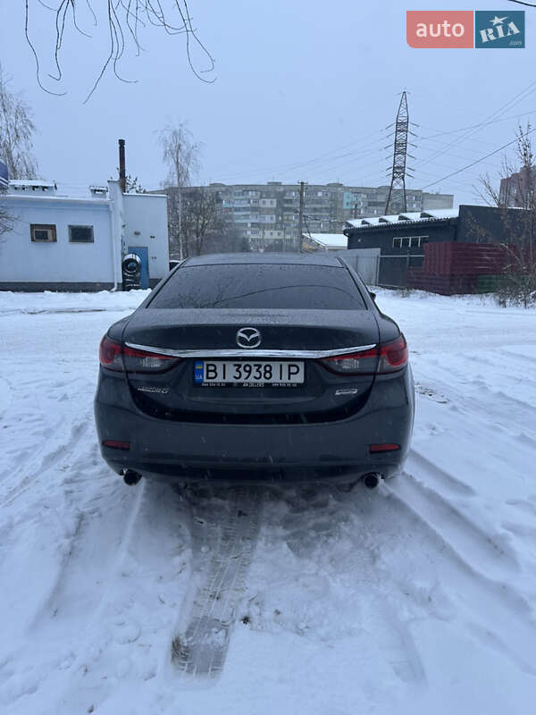 Седан Mazda 6 2015 в Киеве