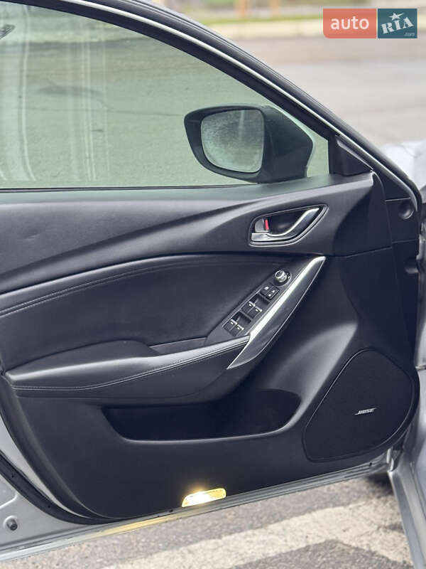 Седан Mazda 6 2016 в Запорожье