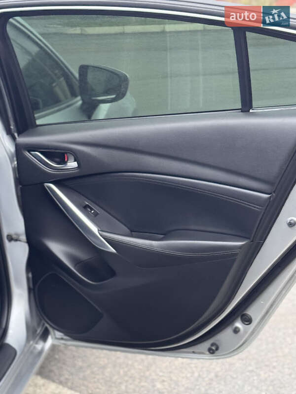 Седан Mazda 6 2016 в Запорожье
