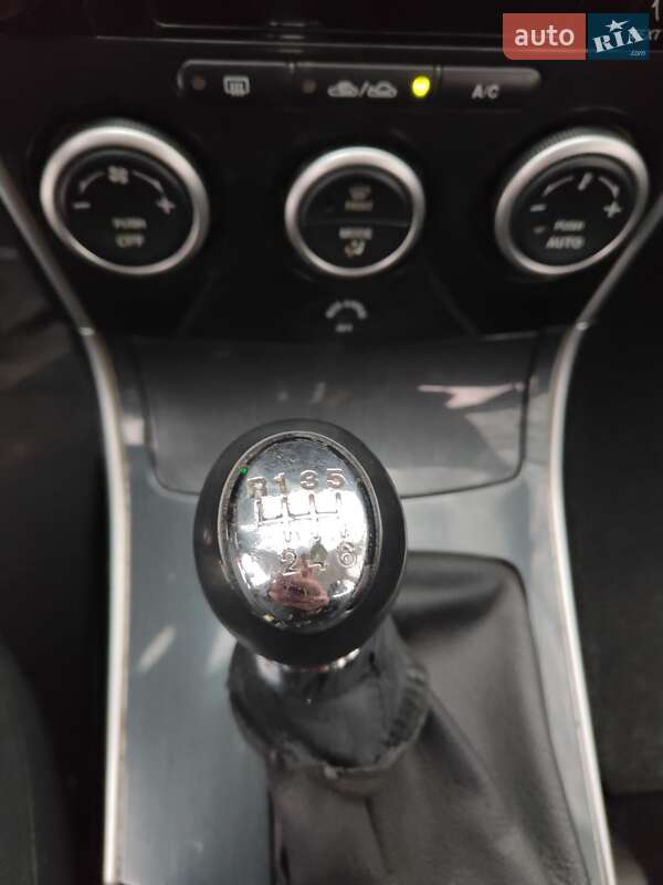 Універсал Mazda 6 2007 в Рівному