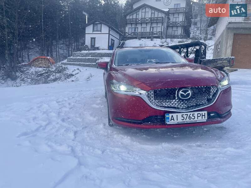 Седан Mazda 6 2020 в Вишневом