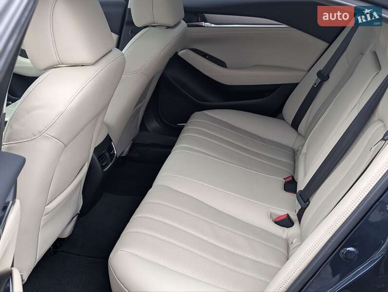 Седан Mazda 6 2018 в Запоріжжі