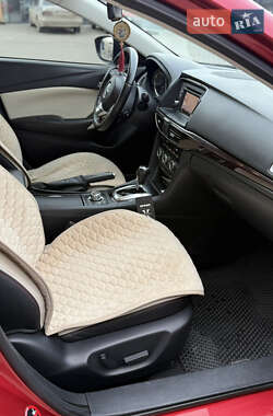 Седан Mazda 6 2013 в Черновцах
