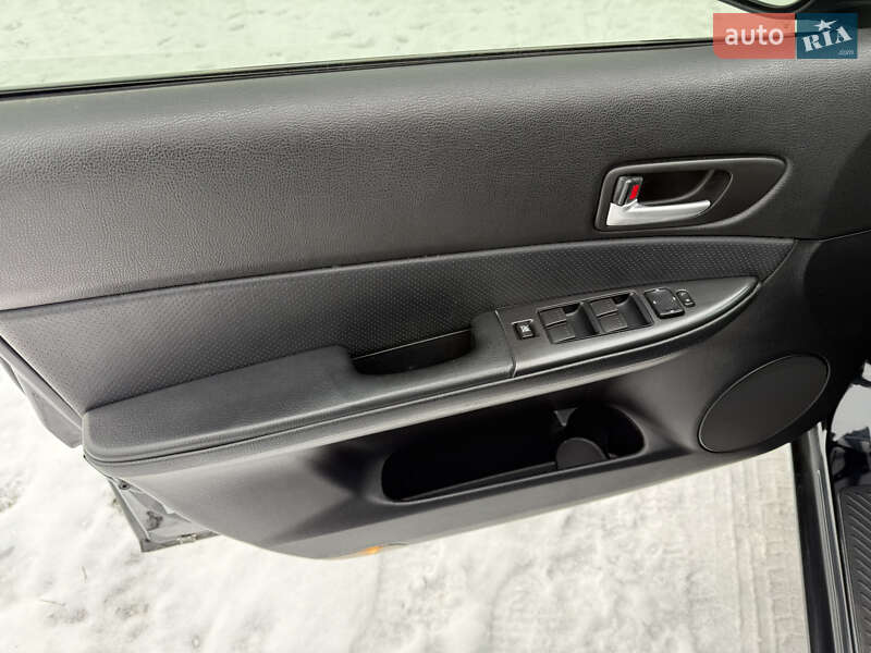 Седан Mazda 6 2007 в Днепре