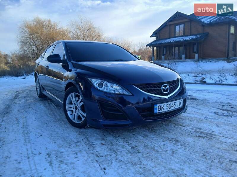 Седан Mazda 6 2010 в Дубно