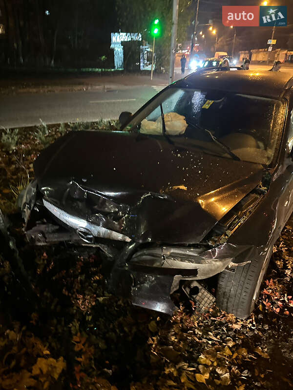 Универсал Mazda 6 2005 в Киеве фото 4 Универсал Mazda 6 2005 в Киеве