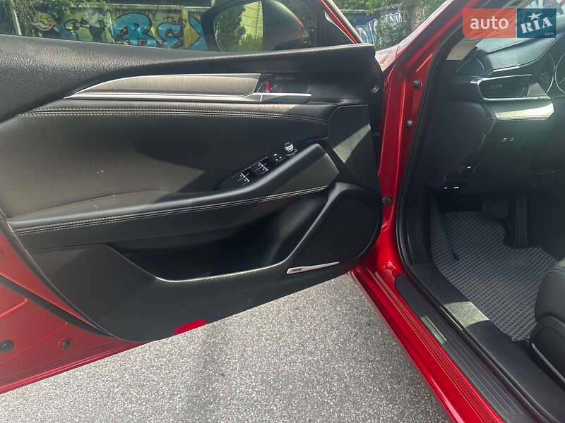 Седан Mazda 6 2018 в Харькове