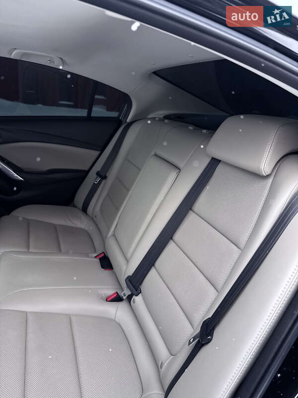 Седан Mazda 6 2016 в Львове