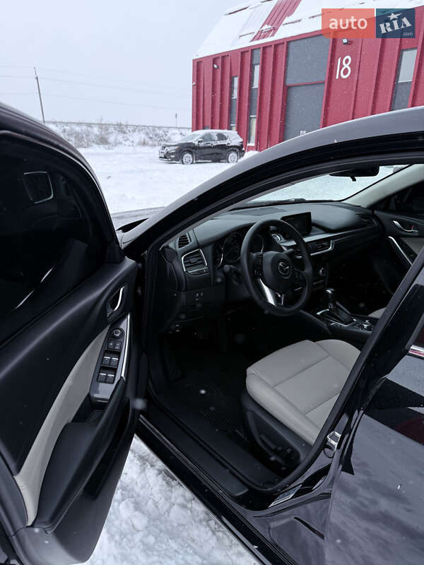 Седан Mazda 6 2016 в Львове