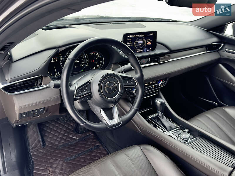 Седан Mazda 6 2019 в Киеве