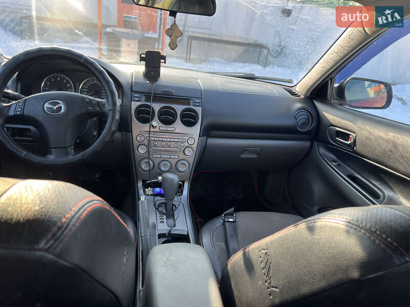 Седан Mazda 6 2005 в Черновцах