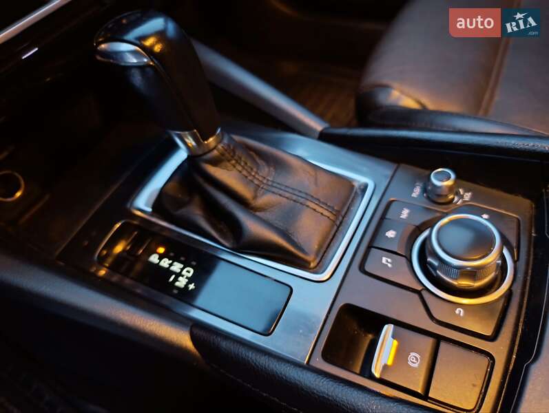 Седан Mazda 6 2017 в Кам'янському