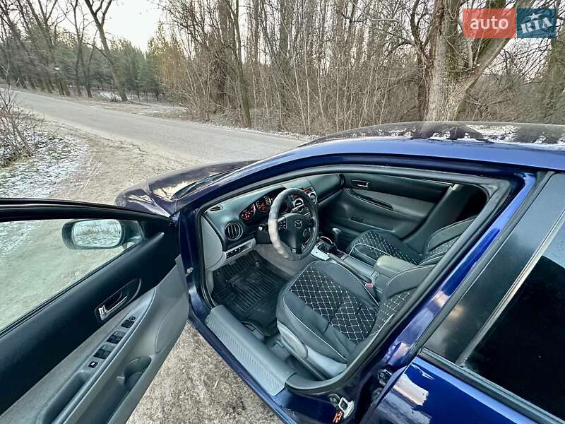 Седан Mazda 6 2002 в Кропивницком