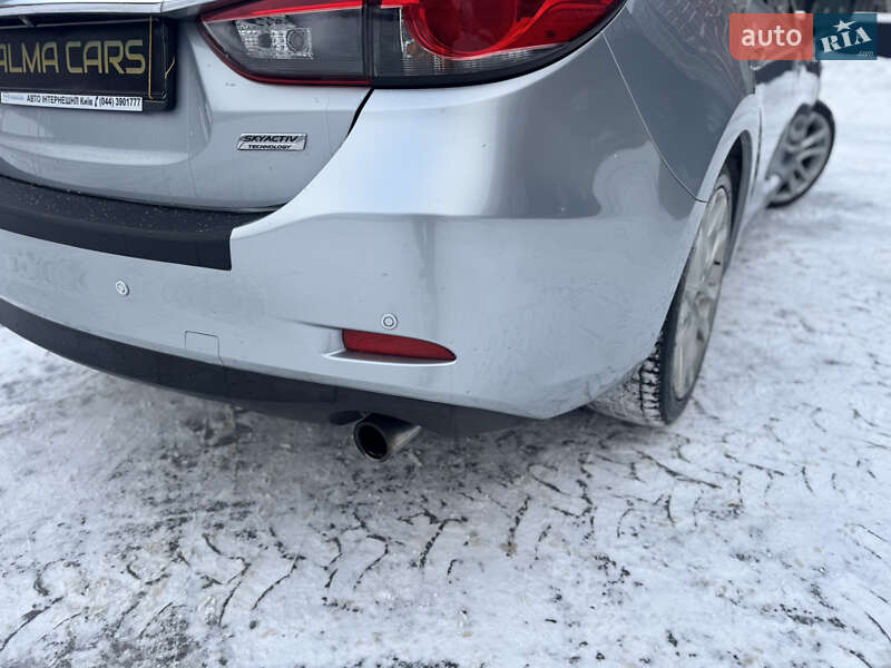 Седан Mazda 6 2016 в Киеве