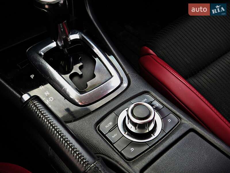 Седан Mazda 6 2014 в Черкассах