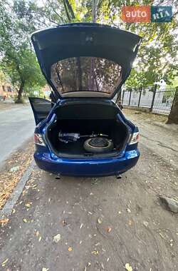 Лифтбек Mazda 6 2004 в Днепре