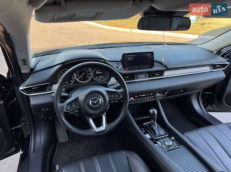 Седан Mazda 6 2020 в Днепре
