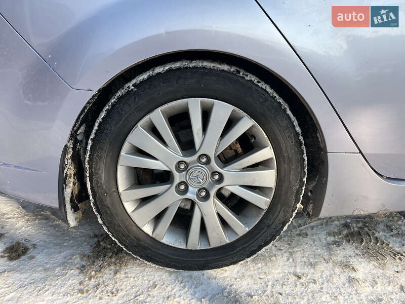 Седан Mazda 6 2008 в Чернигове