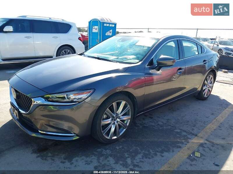 Седан Mazda 6 2020 в Дніпрі