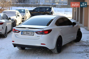 Седан Mazda 6 2015 в Днепре