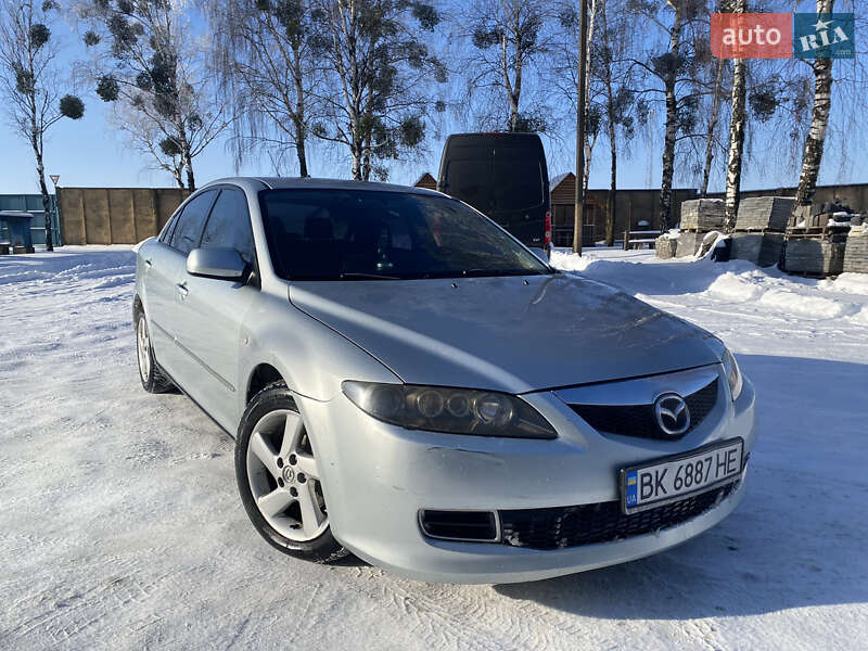 Лифтбек Mazda 6 2003 в Березному