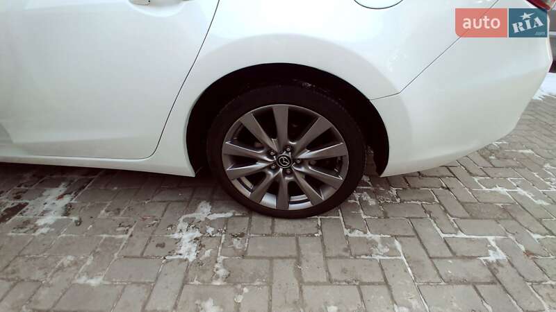 Седан Mazda 6 2016 в Сумах