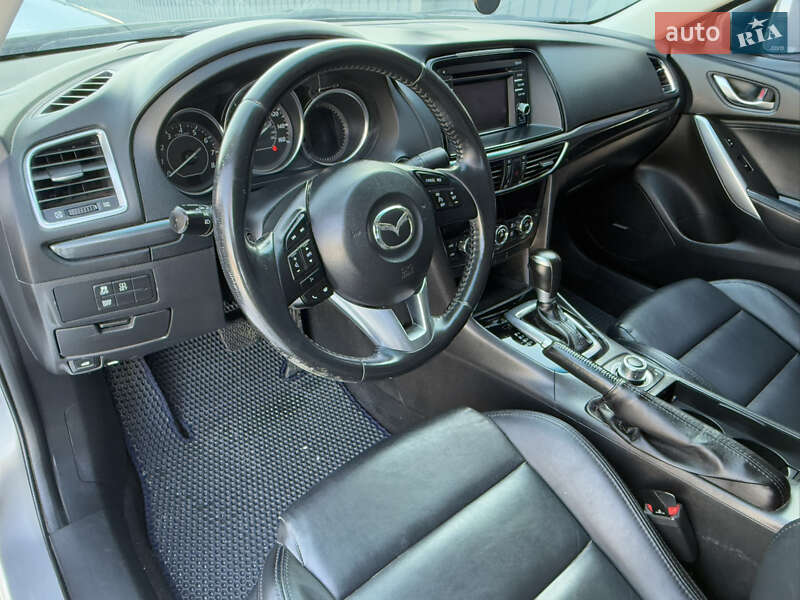 Седан Mazda 6 2014 в Борисполе