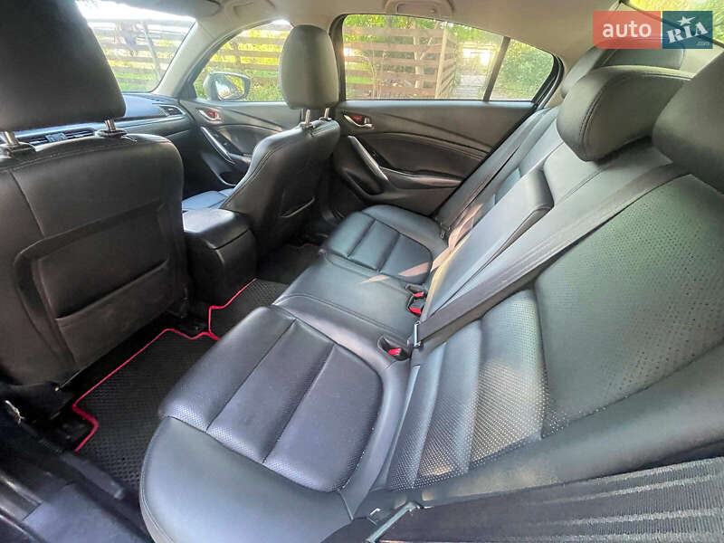 Седан Mazda 6 2015 в Києві