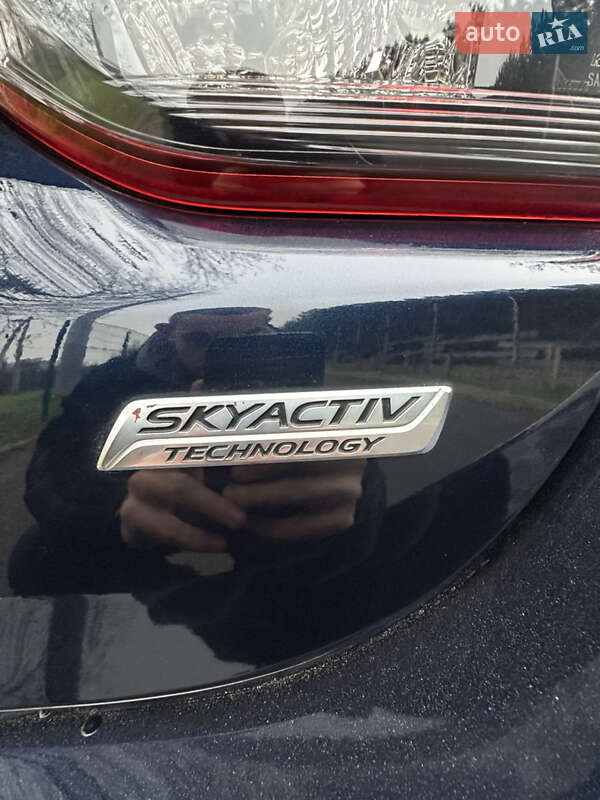 Седан Mazda 6 2016 в Дніпрі