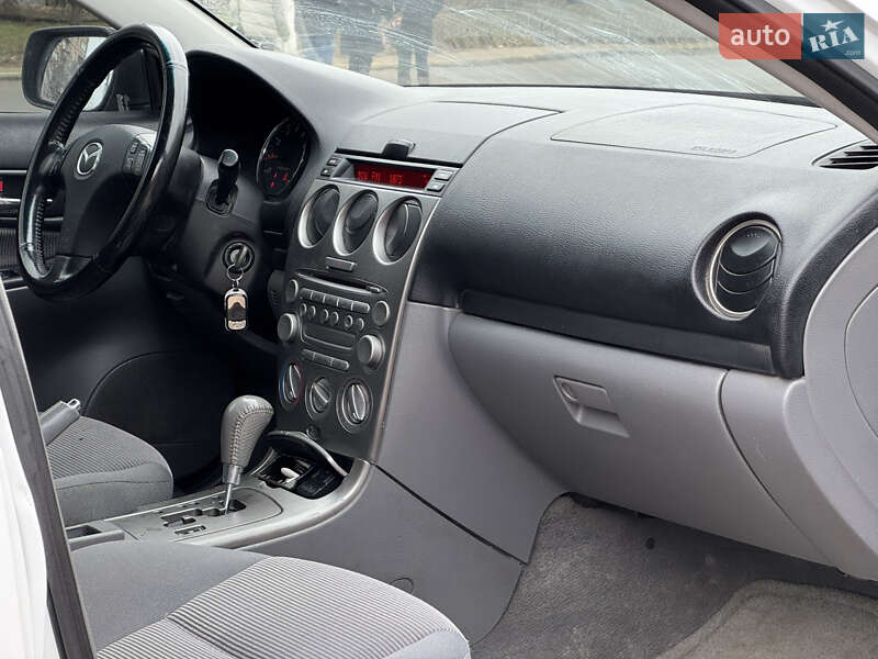 Седан Mazda 6 2003 в Белгороде-Днестровском