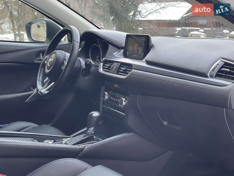 Седан Mazda 6 2016 в Вінниці