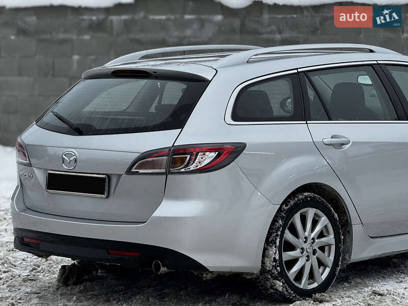 Універсал Mazda 6 2010 в Рівному