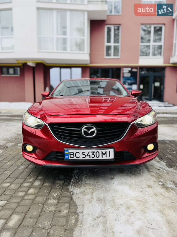 Седан Mazda 6 2014 в Новояворівську