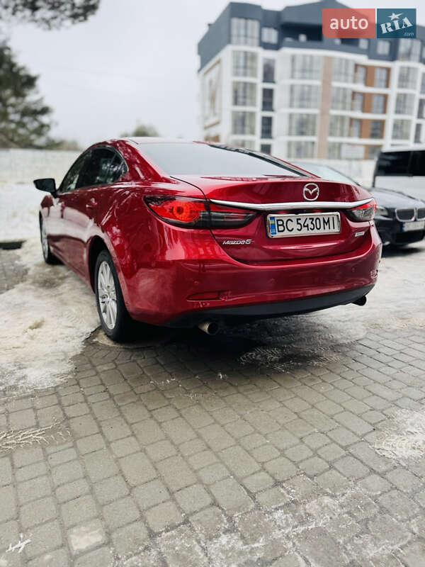 Седан Mazda 6 2014 в Новояворівську