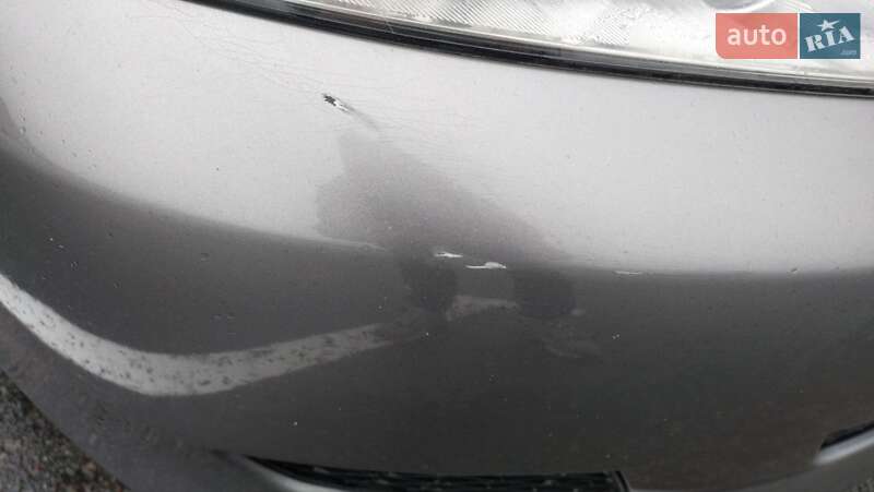 Седан Mazda 6 2003 в Запоріжжі