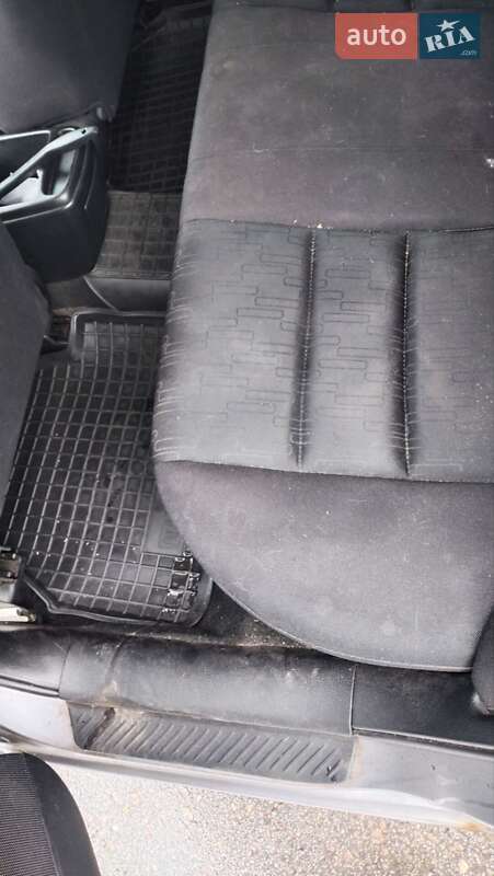 Седан Mazda 6 2003 в Запоріжжі