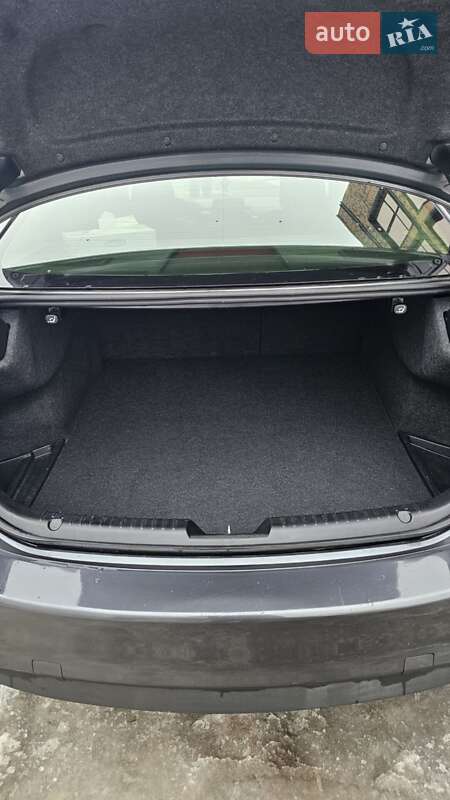 Седан Mazda 6 2016 в Киеве