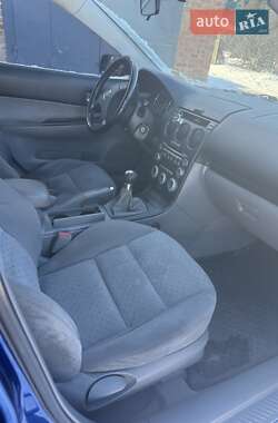 Седан Mazda 6 2005 в Гадяче