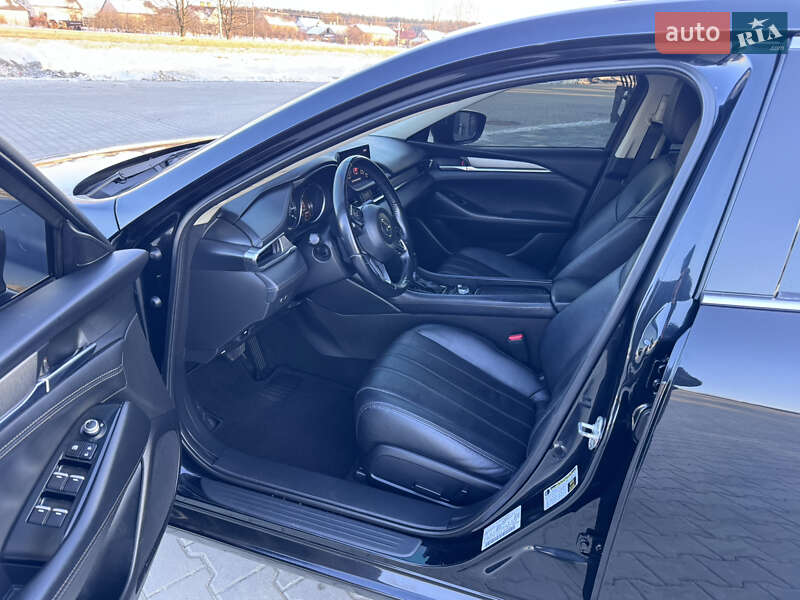 Седан Mazda 6 2018 в Бродах