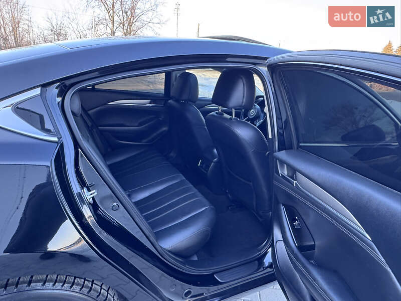 Седан Mazda 6 2018 в Бродах