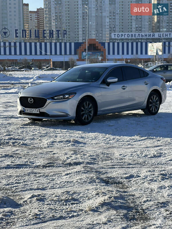 Седан Mazda 6 2019 в Киеве