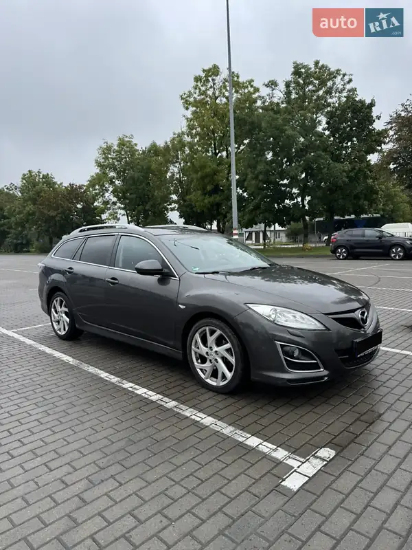 Mazda 6