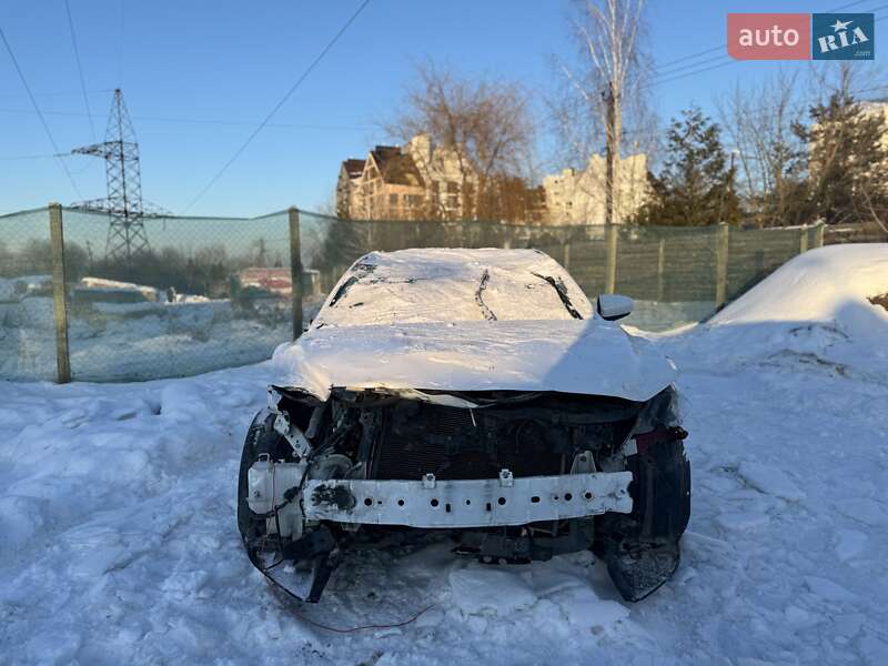 Седан Mazda 6 2015 в Білогородці