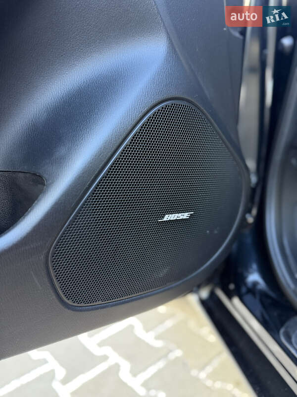 Седан Mazda 6 2015 в Днепре